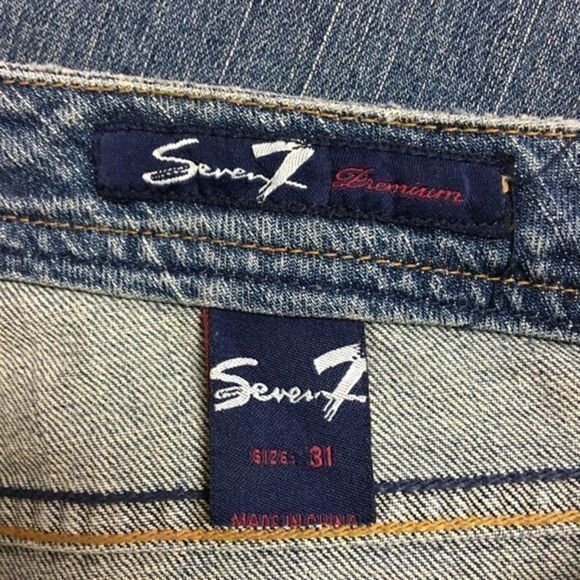 Seven7 Jeans Women's Size 31 Flare Bootcut Flaws 31x32 8" Mid Rise - Picture 3 of 8